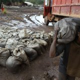 Les dizaines de milliers de tonnes de cathodes de cuivre et de poudre de cobalt s'entassent dans l'immense mine de Tenke Fungurume, dans le sud-est de la RDC (archives).